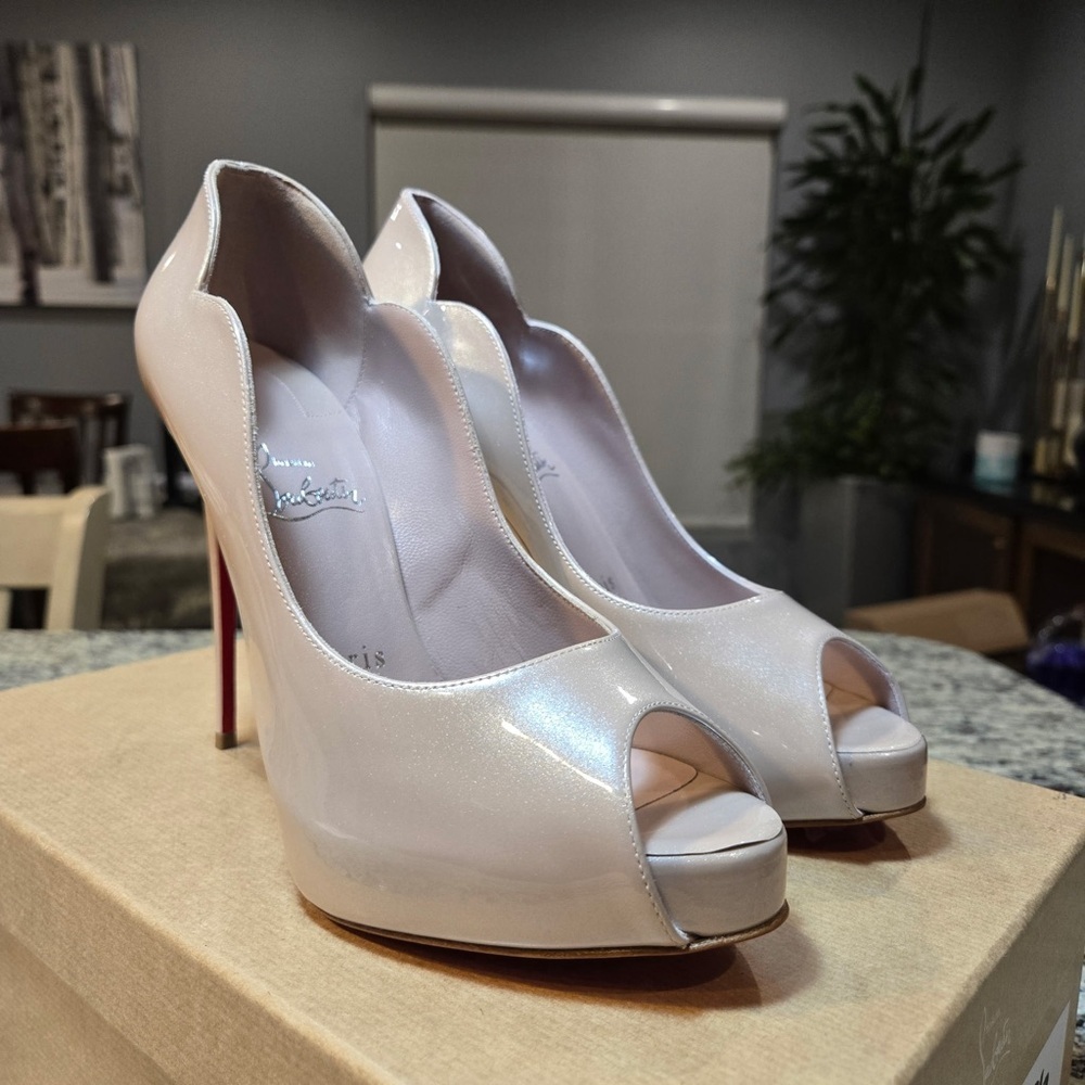 NEW Christian Louboutin Hot Chick Alta Shimmering Pink Peep-Toe Heels Size 37.5 - Picture 4 of 12